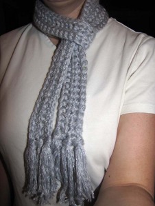 1 Hour Spectacularly Sparkly Scarf